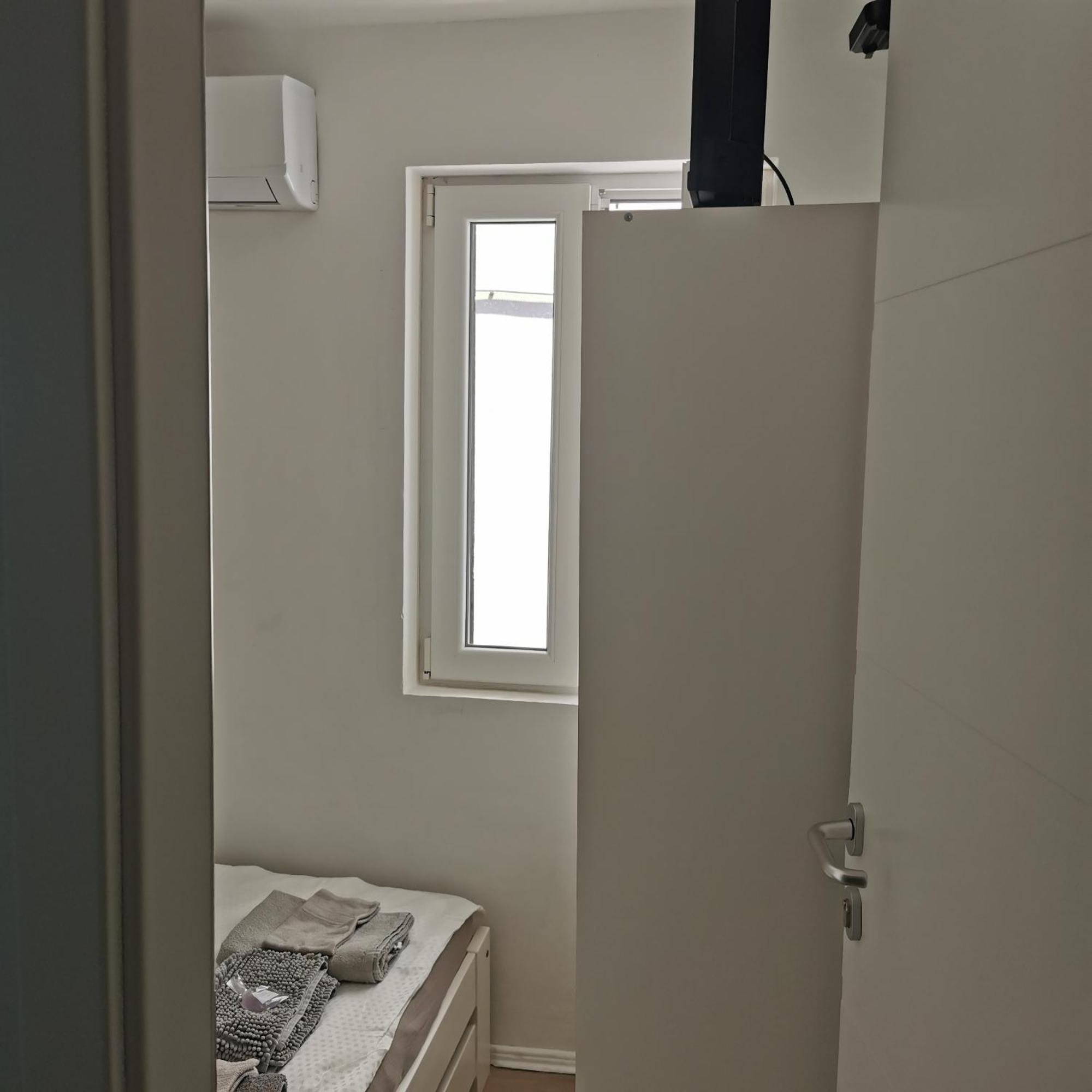 Apartma Jelena Apartment Koper Exterior photo